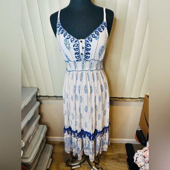 Me 2 Magic Anthropologie Blue Paisley Embroidered Boho Maxi Dress Size Large - Picture 2 of 9